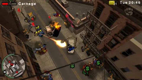 Scène d'action en vue plongeante dans GTA Chinatown Wars : une rue en plein chaos avec explosions, véhicules en feu et piétons qui fuient, un compteur de mode Carnage en haut de l'écran